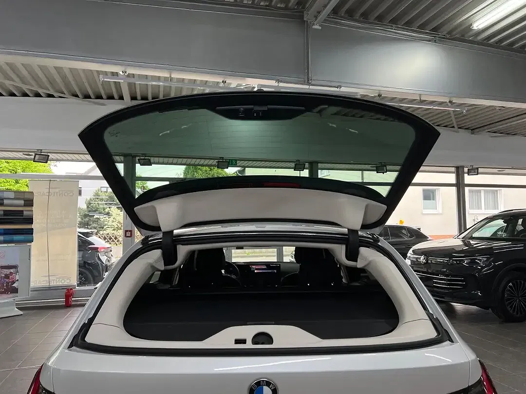 BMW 318 Touring - Thumbnail 15