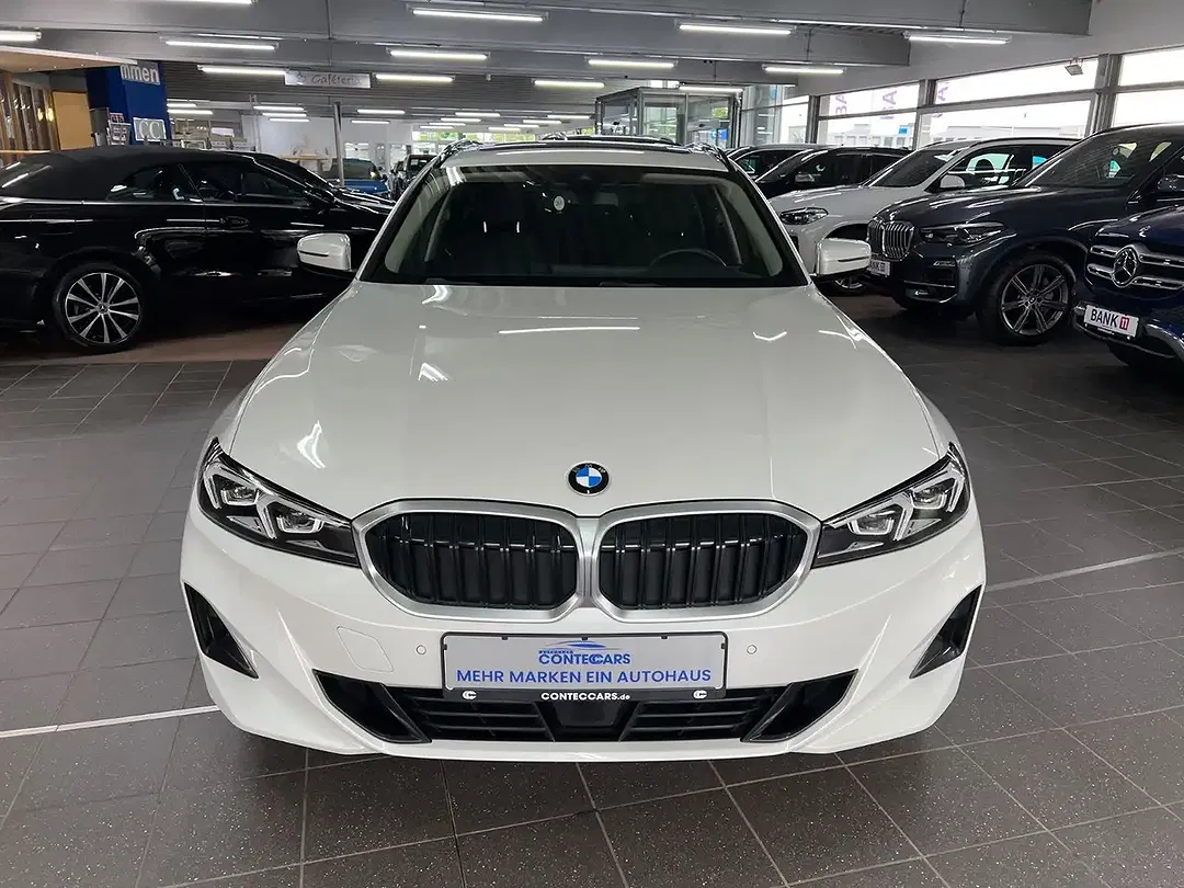 BMW 318 Touring - Thumbnail 4