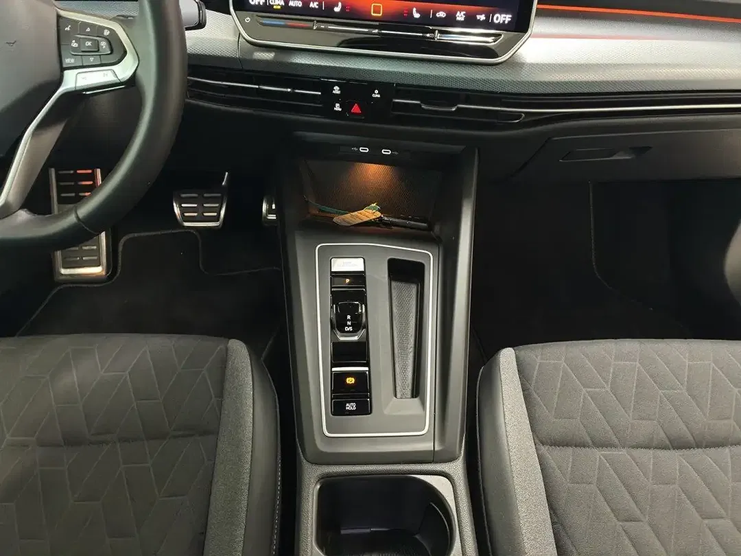 Volkswagen Golf Variant 1.5 eTSI DSG Goal - Thumbnail 13