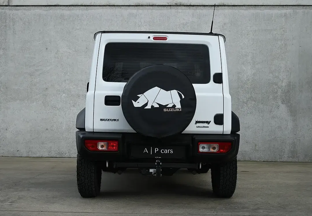 Suzuki Jimny 1.5 4x4 - Thumbnail 8