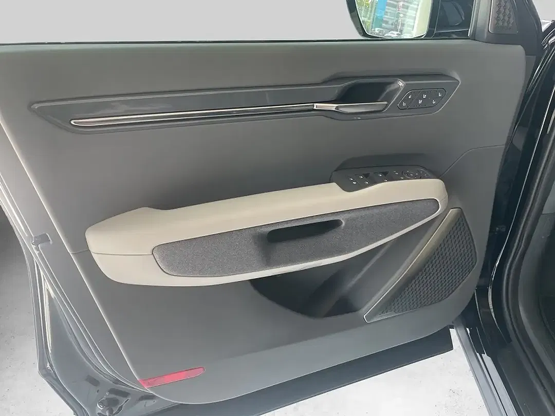 Kia EV9 99.8 kWh AWD Earth - Thumbnail 11