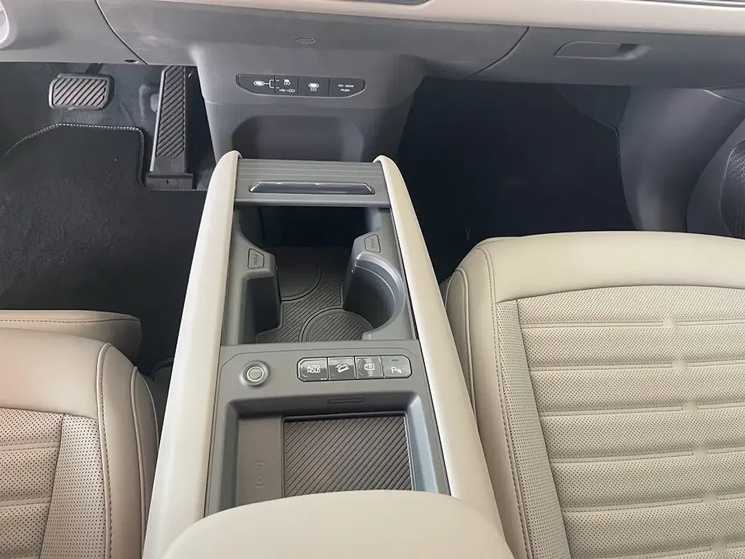 Kia EV9 99.8 kWh AWD Earth - Thumbnail 13