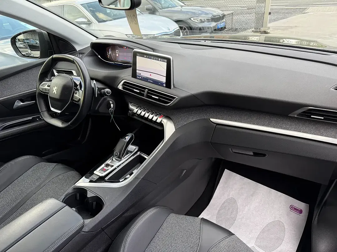 Peugeot 3008 130 - Thumbnail 24