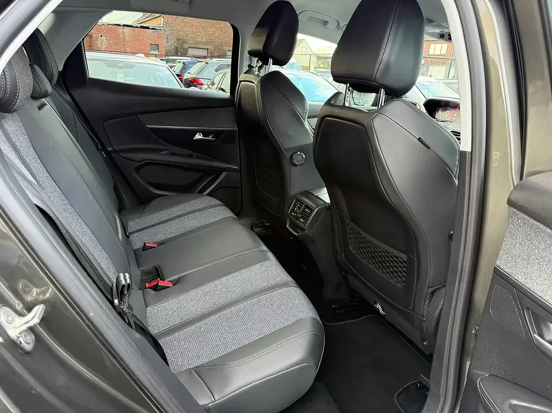 Peugeot 3008 130 - Thumbnail 25