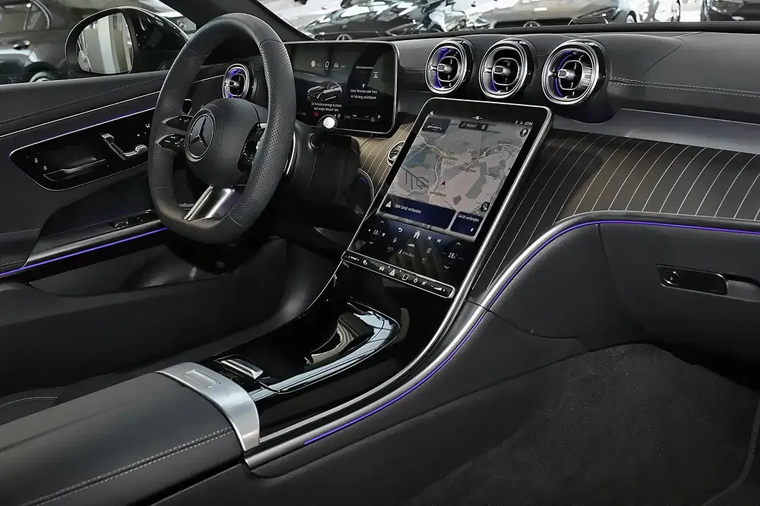 Mercedes-Benz CLE 300 4MATIC AMG MBUX - Thumbnail 4