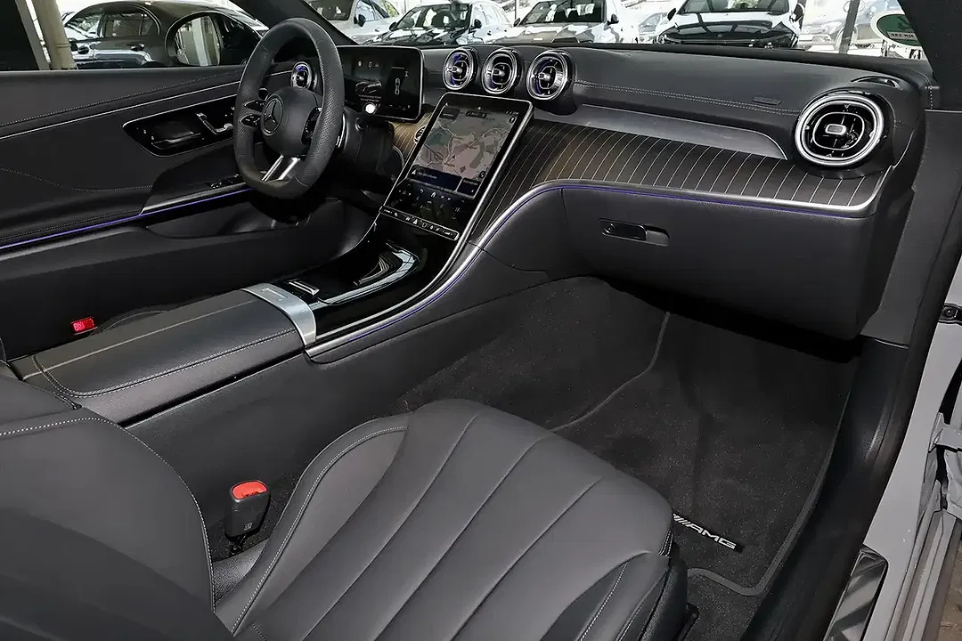 Mercedes-Benz CLE 300 4MATIC AMG MBUX - Thumbnail 7