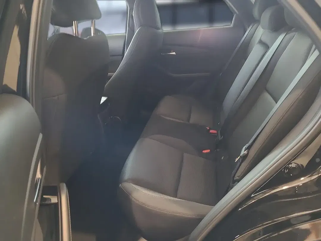 Mazda CX-30 Centre-Line - Thumbnail 13