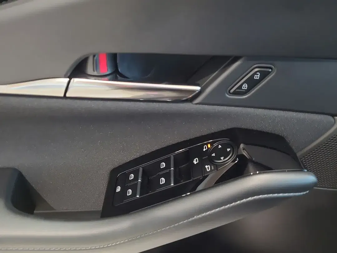 Mazda CX-30 Centre-Line - Thumbnail 7