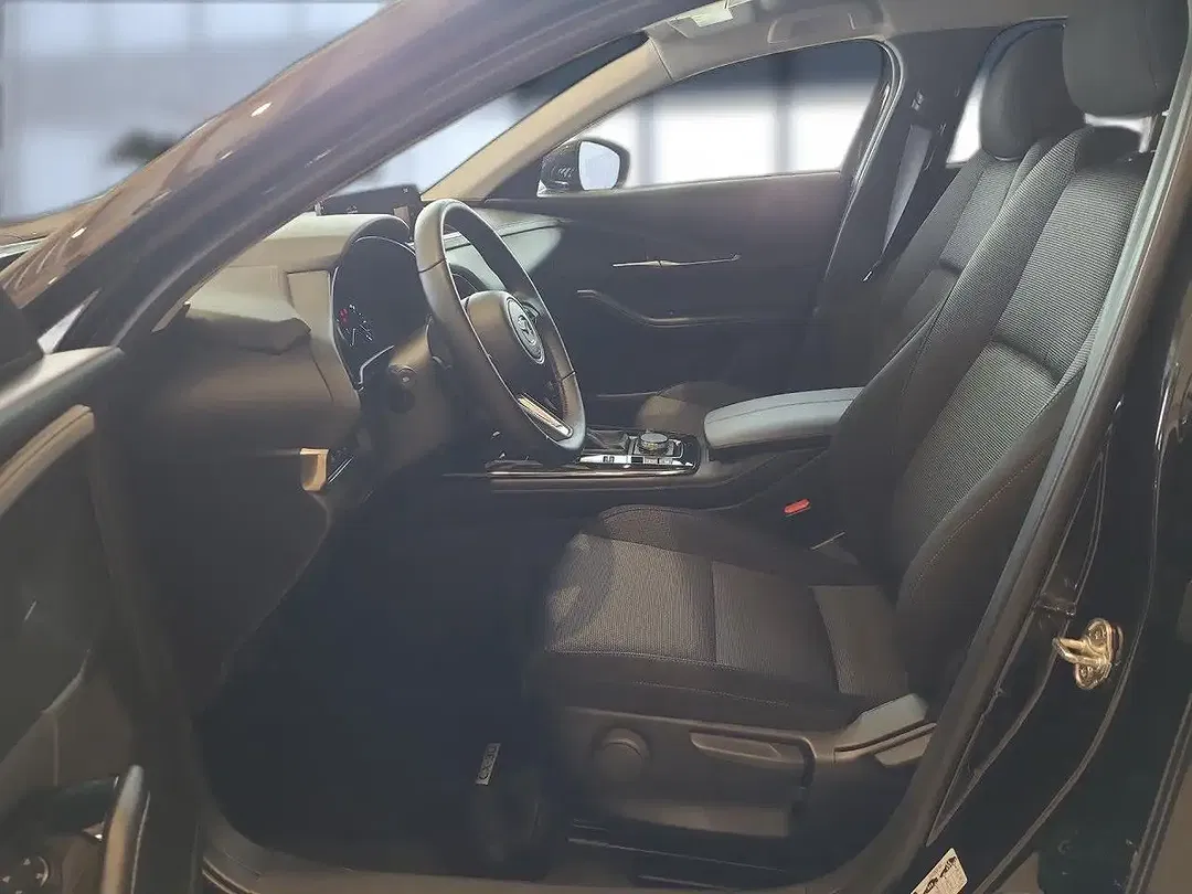 Mazda CX-30 Centre-Line - Thumbnail 8