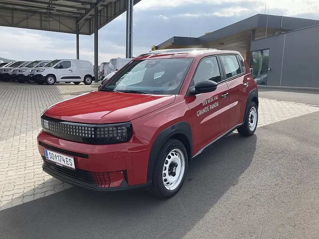 Fiat Grande Panda EV RED - Afbeelding 1