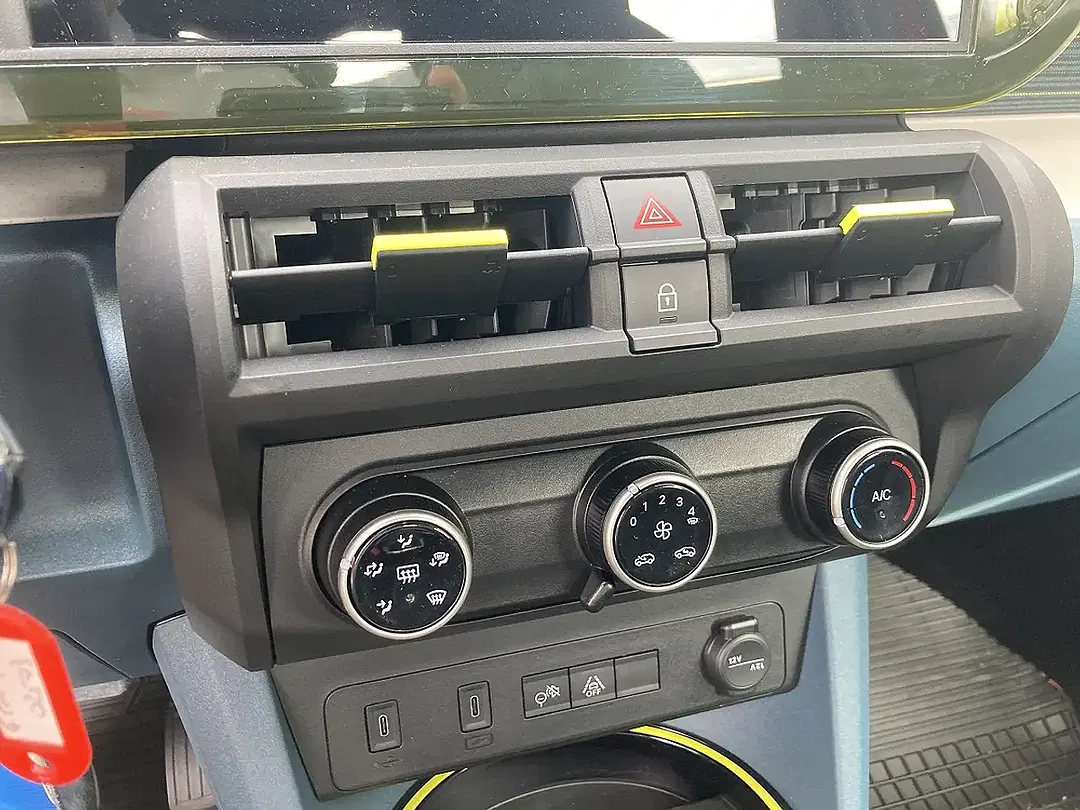 Fiat Grande Panda EV RED - Thumbnail 10