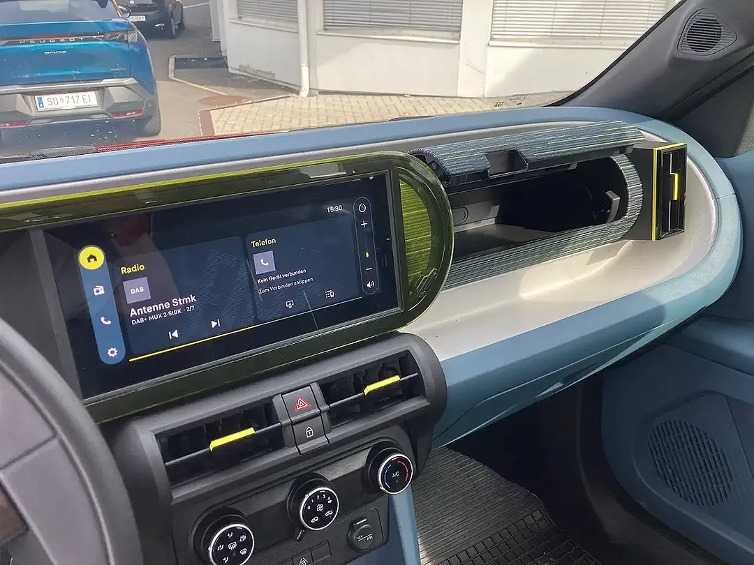 Fiat Grande Panda EV RED - Thumbnail 9