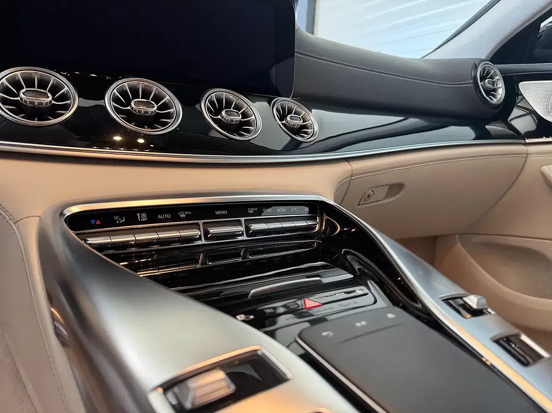Mercedes-Benz AMG GT 4MATIC Burmester - Thumbnail 14