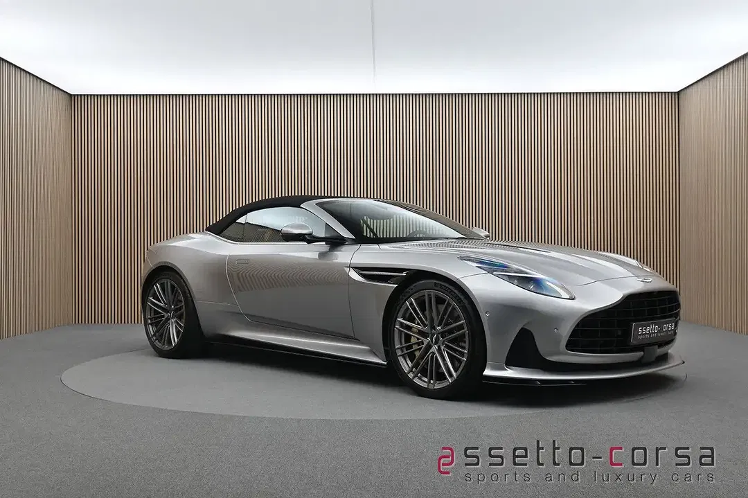 Aston Martin DB12 Volante - Thumbnail 12