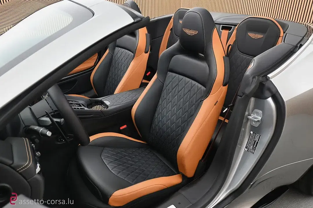 Aston Martin DB12 Volante - Thumbnail 14