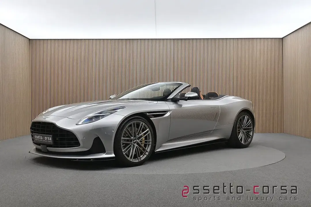 Aston Martin DB12 Volante - Thumbnail 8