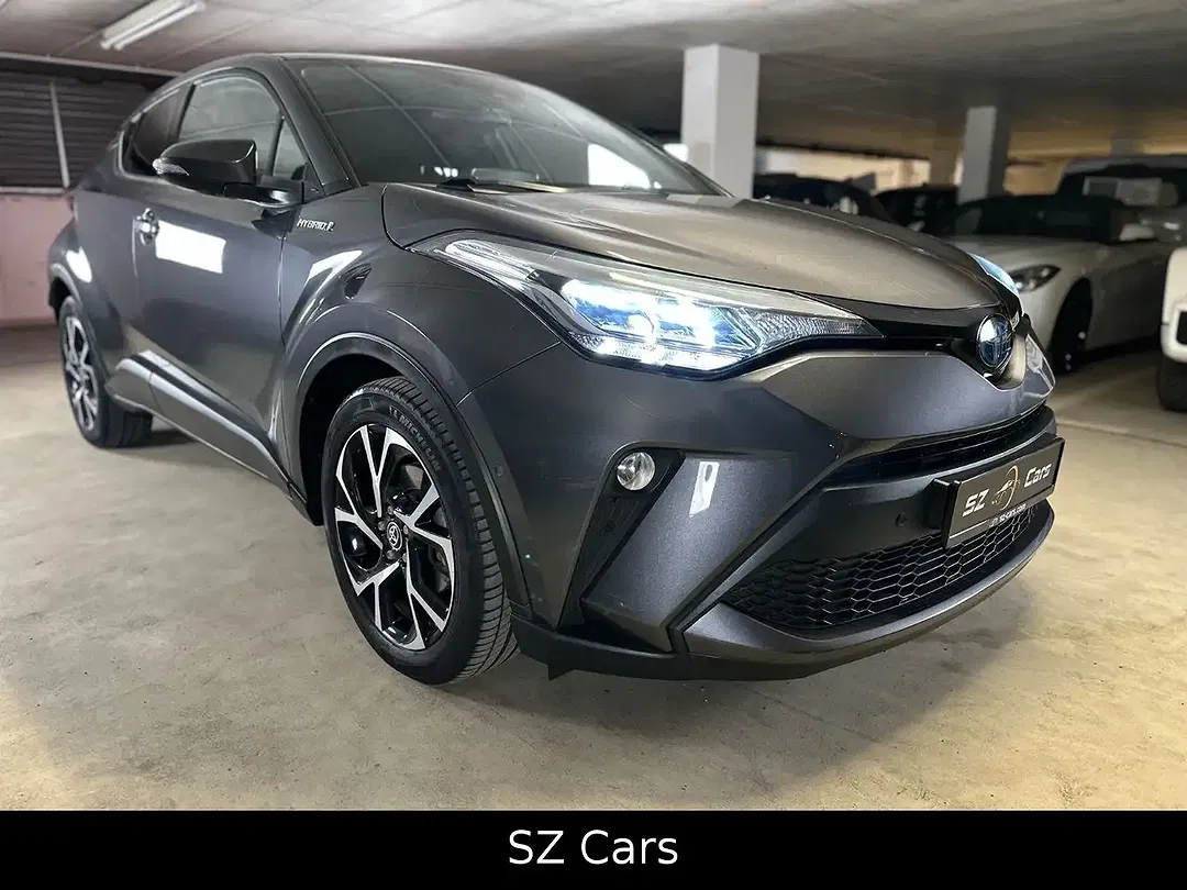 Toyota C-HR Hybrid Team Deutschland - Thumbnail 4