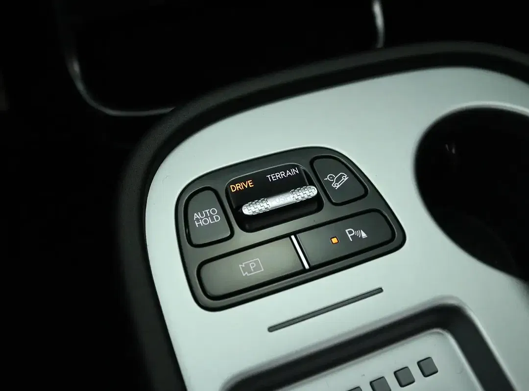 Hyundai IONIQ 9 - Thumbnail 13