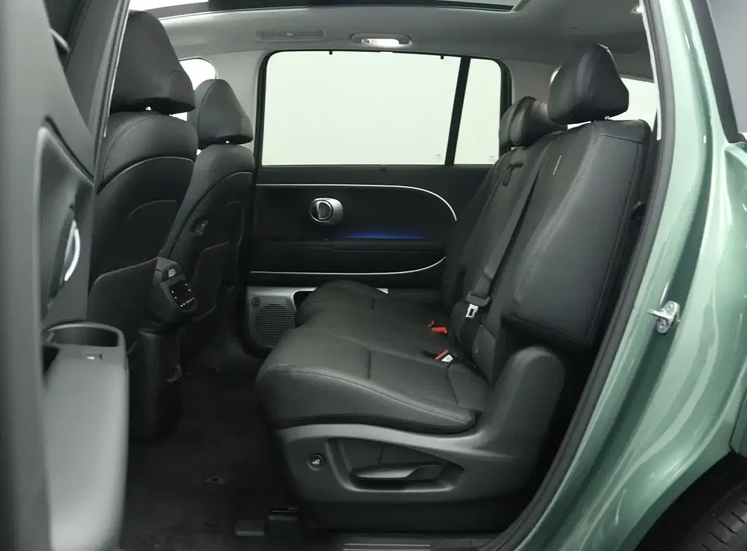Hyundai IONIQ 9 - Thumbnail 6