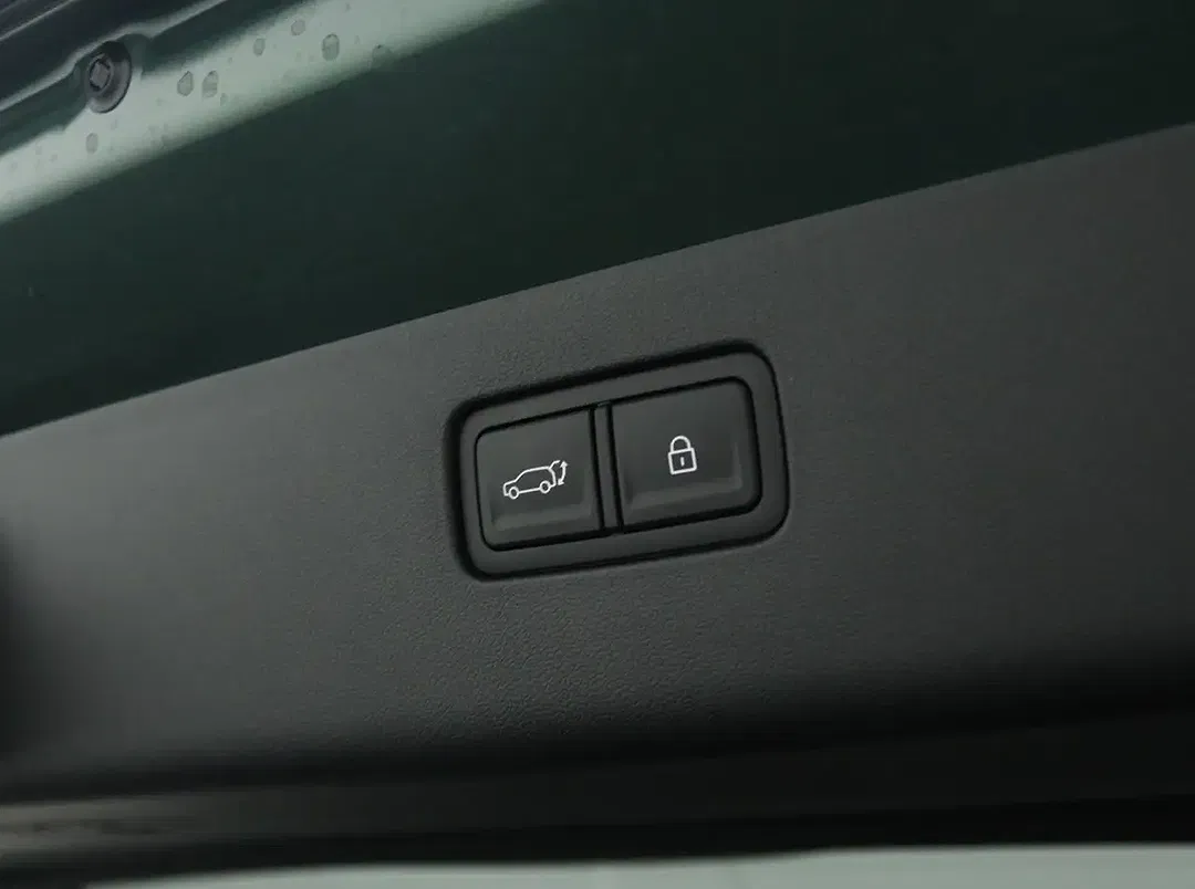 Hyundai IONIQ 9 - Thumbnail 9