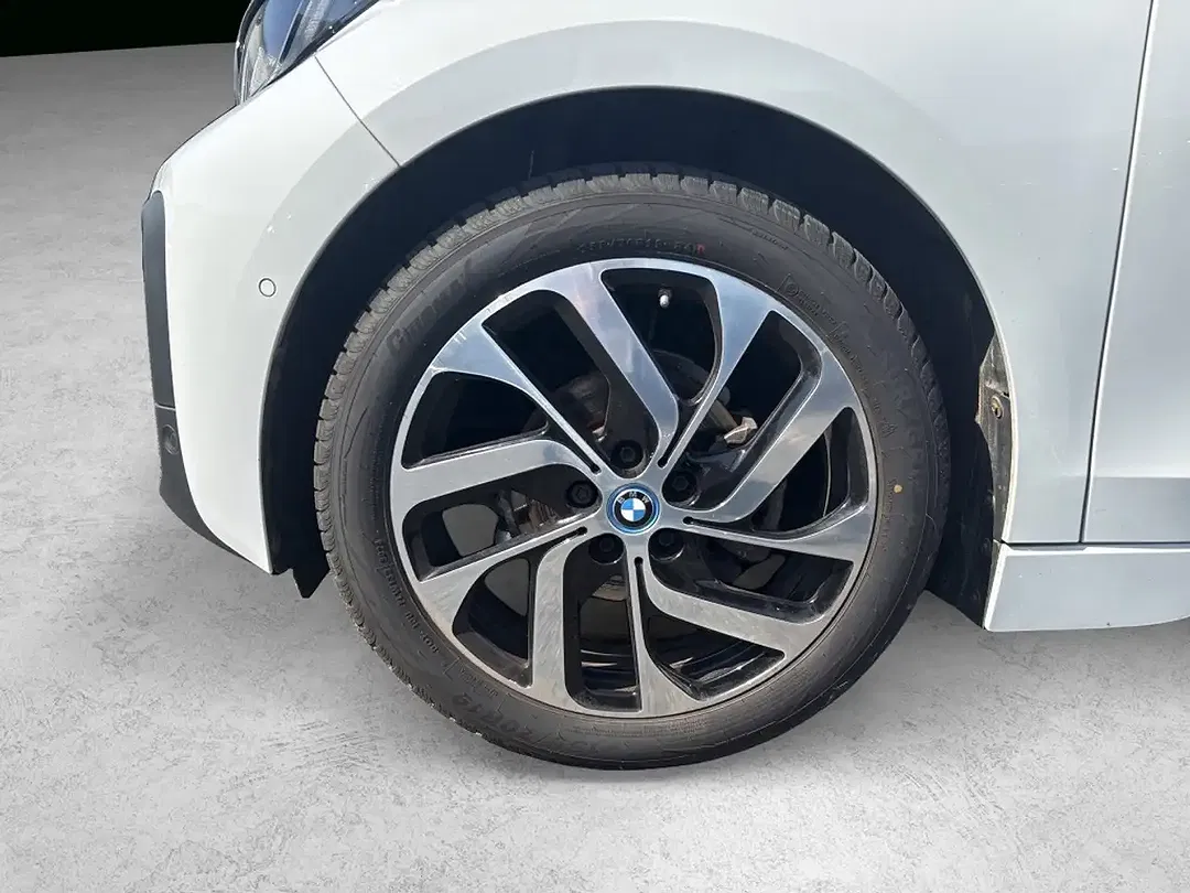 BMW i3 - foto 2