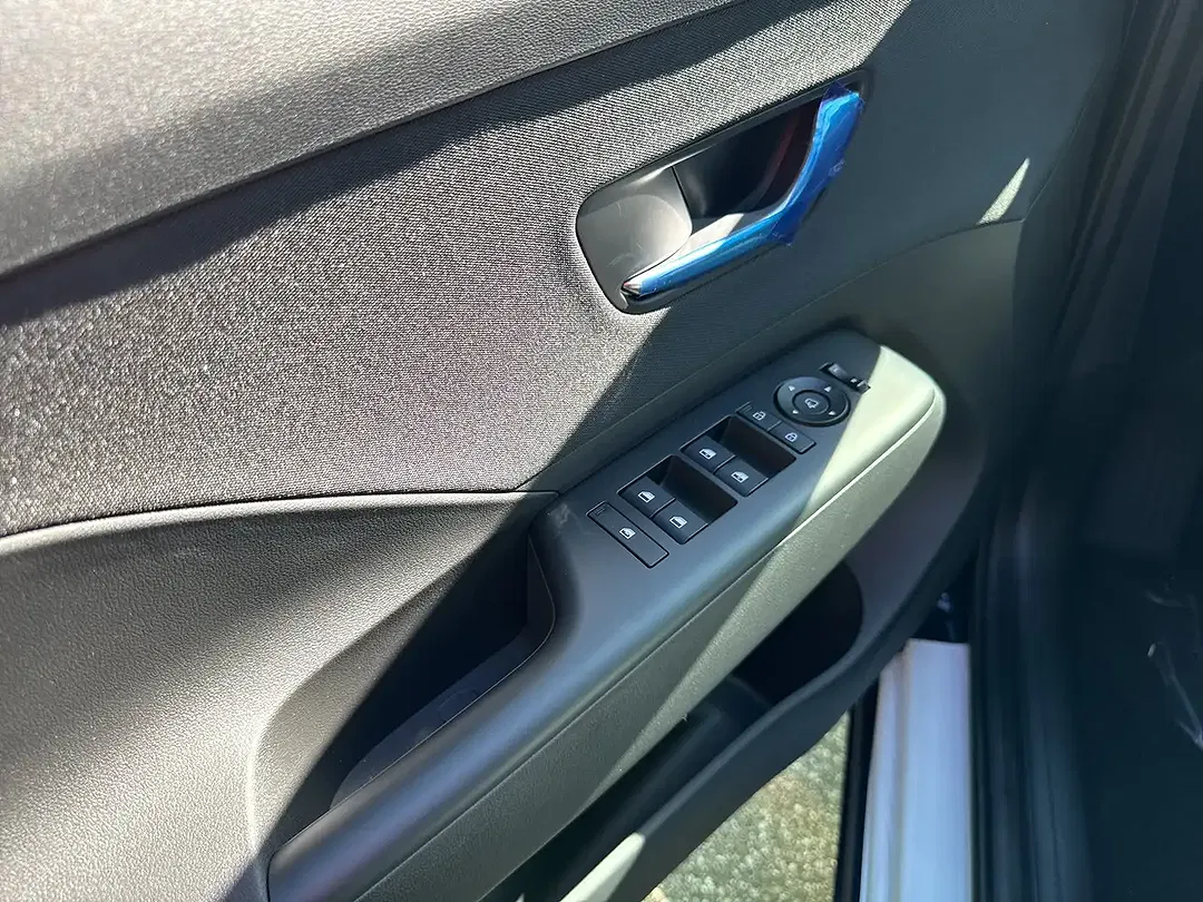 Hyundai KONA EV Trend - Thumbnail 11