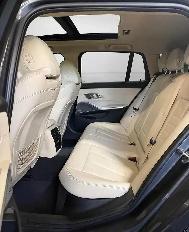 BMW 320 xDrive Luxury - Thumbnail 13