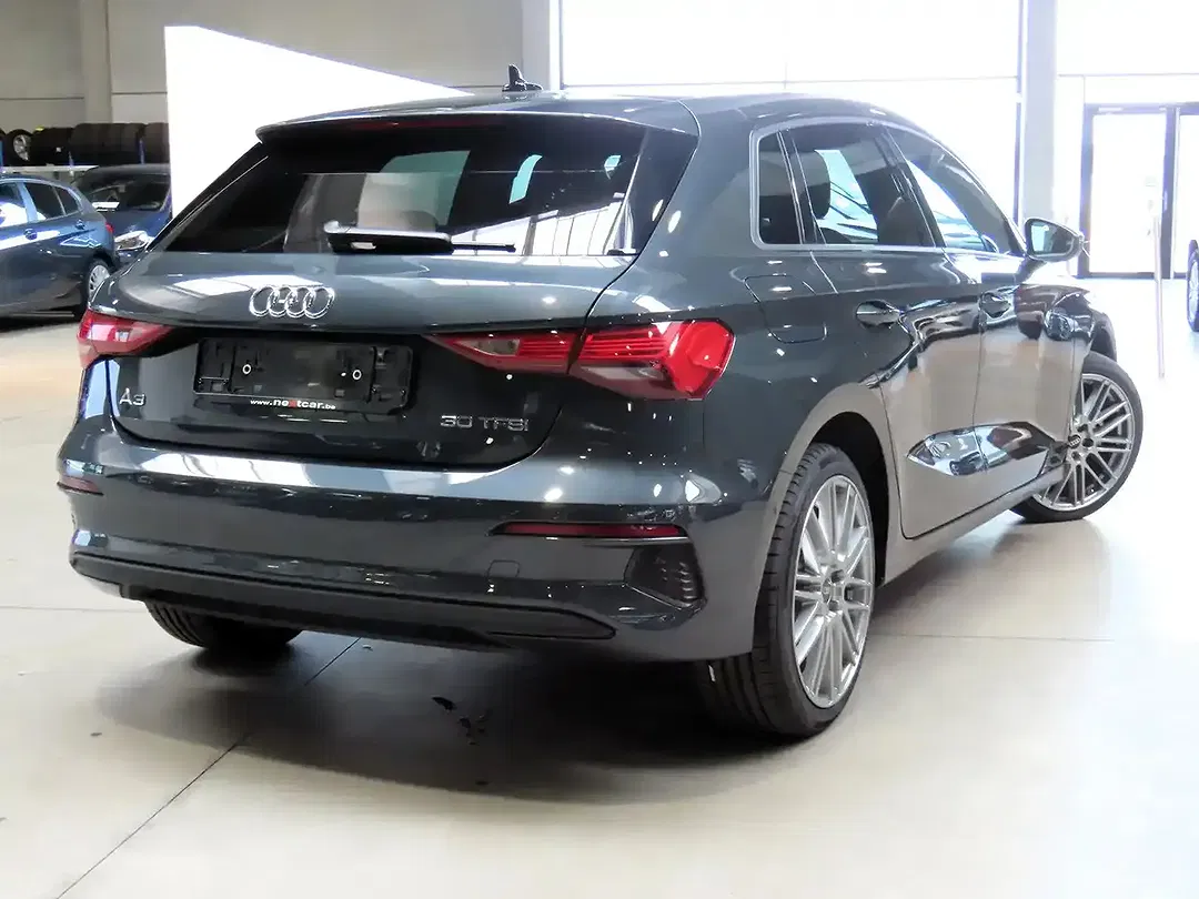 Audi A3 Sportback advanced - Thumbnail 3