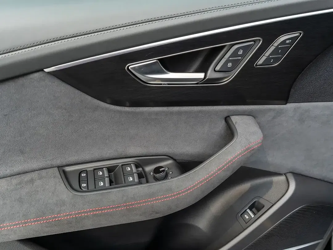 Audi RS Q8 tiptronic performance - foto 2