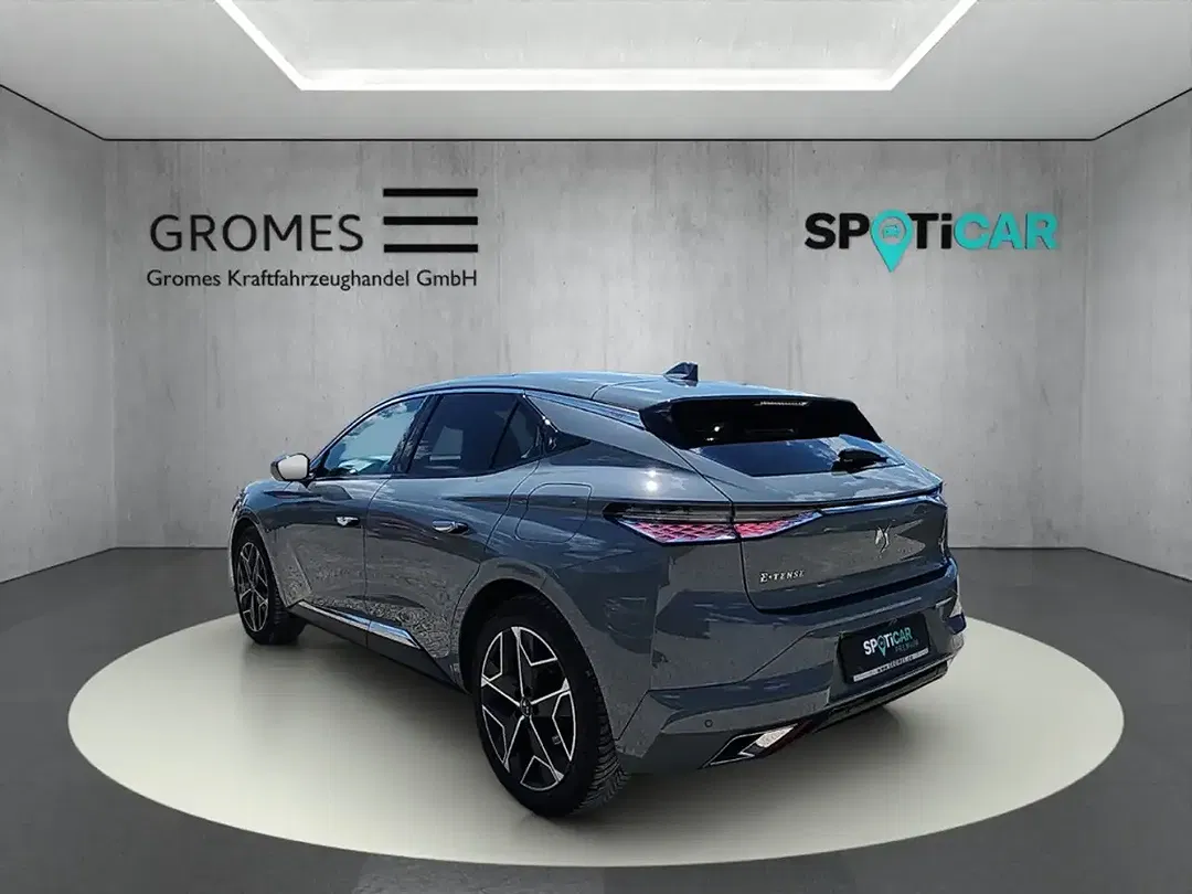 DS Automobiles DS 4 - Thumbnail 5