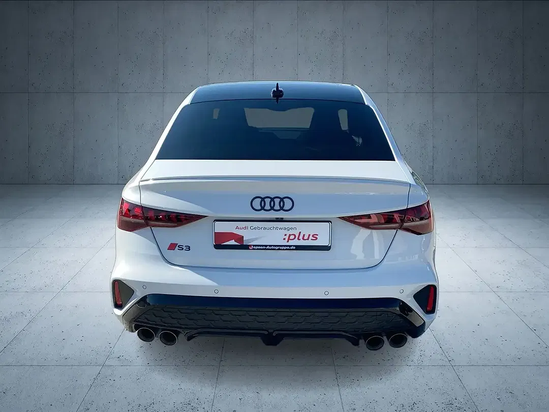 Audi S3 TFSI - Thumbnail 4
