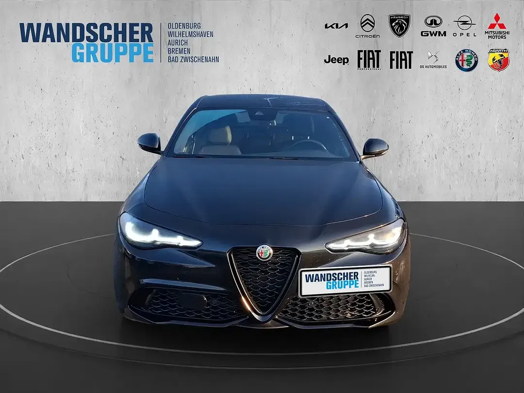 Alfa Romeo Giulia 2.0 16V Turbo Q4 Veloce - Thumbnail 10