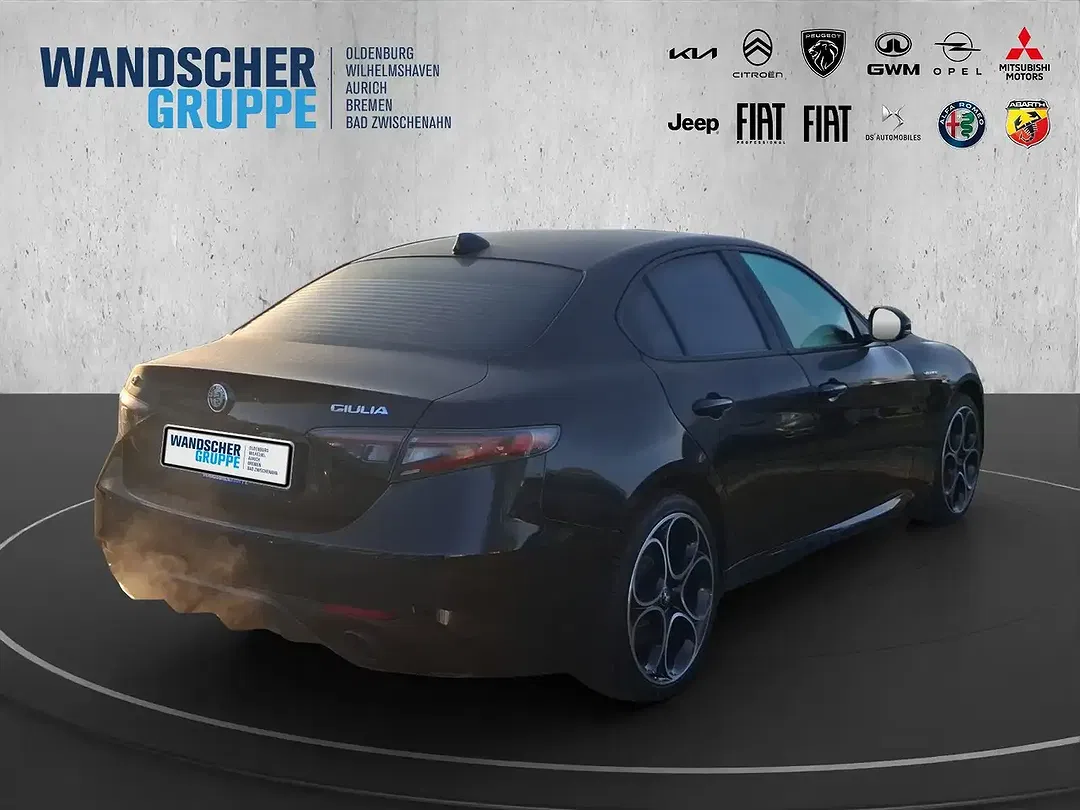 Alfa Romeo Giulia 2.0 16V Turbo Q4 Veloce - Thumbnail 7