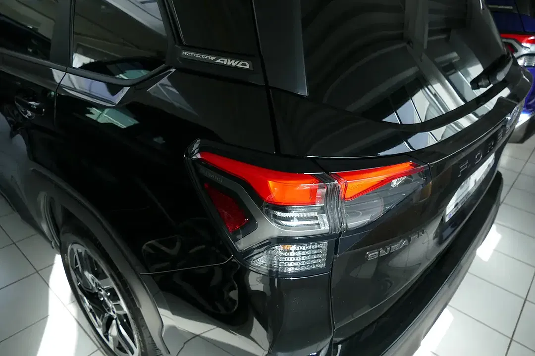 Subaru Forester 2.0 AWD Edition - Thumbnail 12