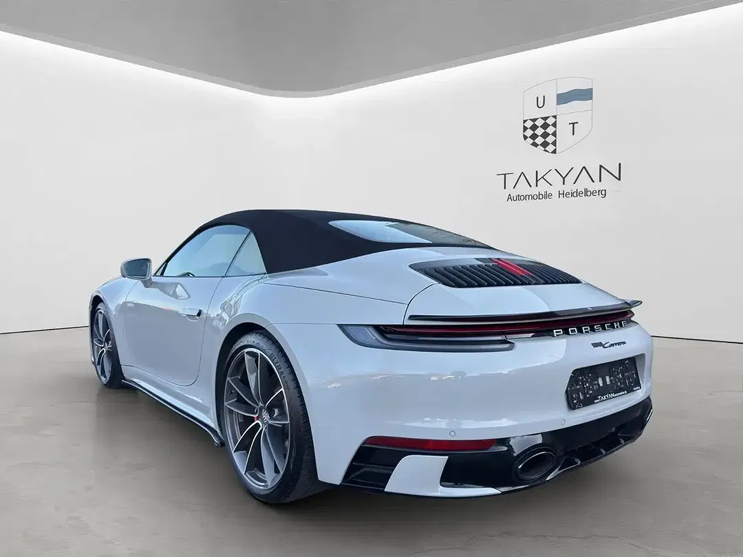 Porsche 911 Carrera S Cabriolet - Thumbnail 6