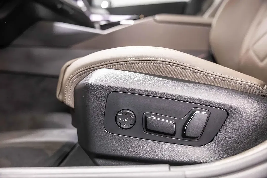 BMW 530 Touring M Sport Pro - Thumbnail 11