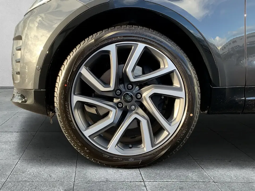 Land Rover Discovery D350 Dynamic HSE - Thumbnail 9