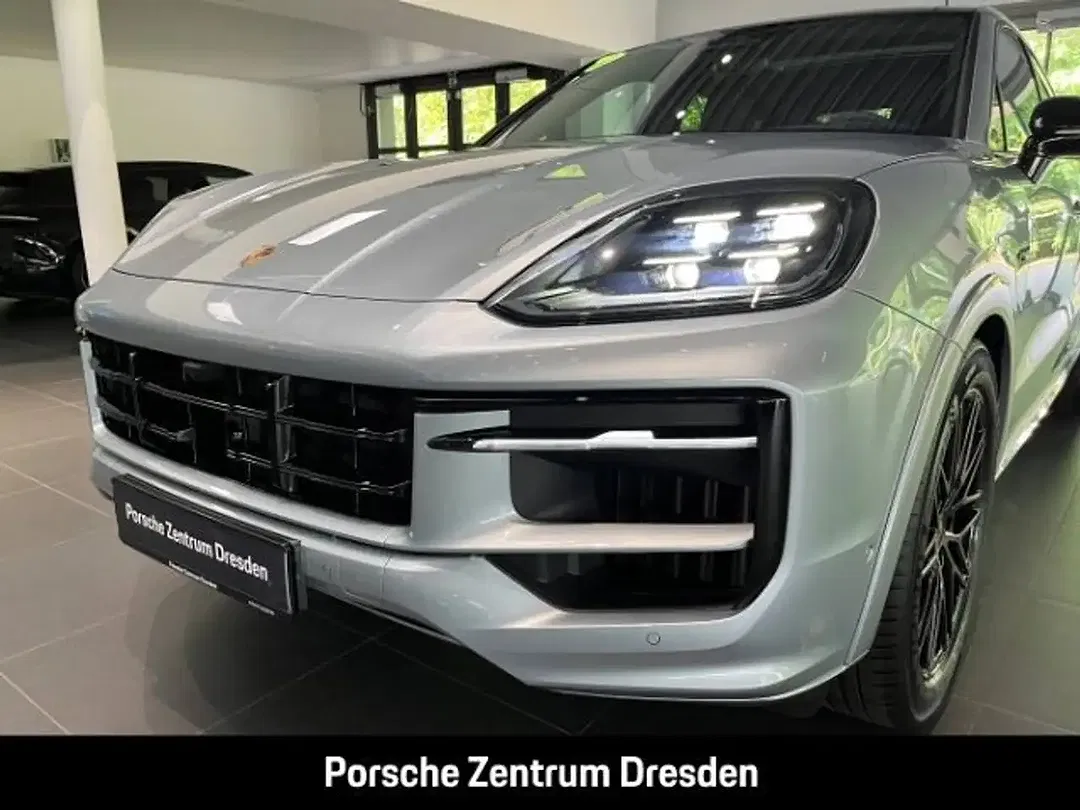 Porsche Cayenne E-Hybrid Coupe Edition - Thumbnail 13