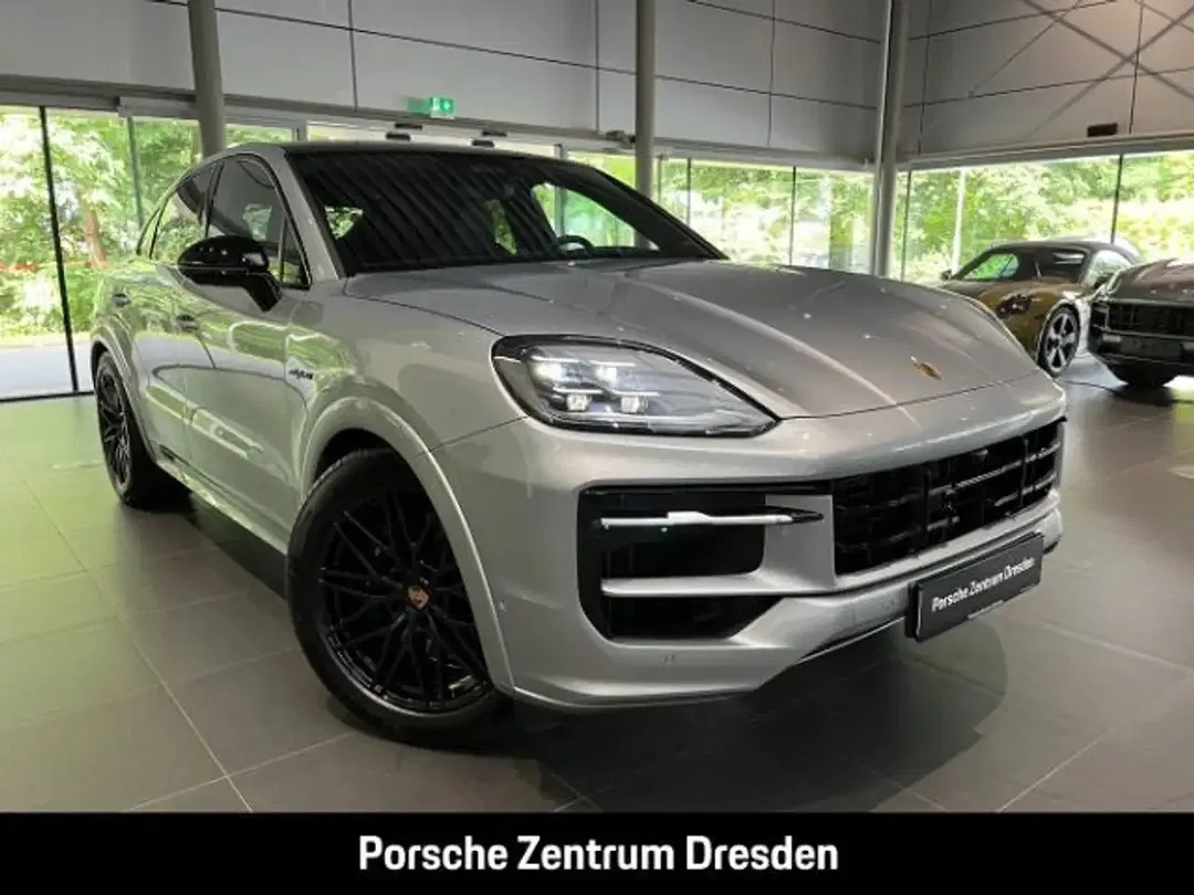 Porsche Cayenne E-Hybrid Coupe Edition - Thumbnail 6