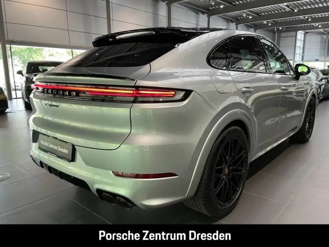 Porsche Cayenne E-Hybrid Coupe Edition - Thumbnail 8