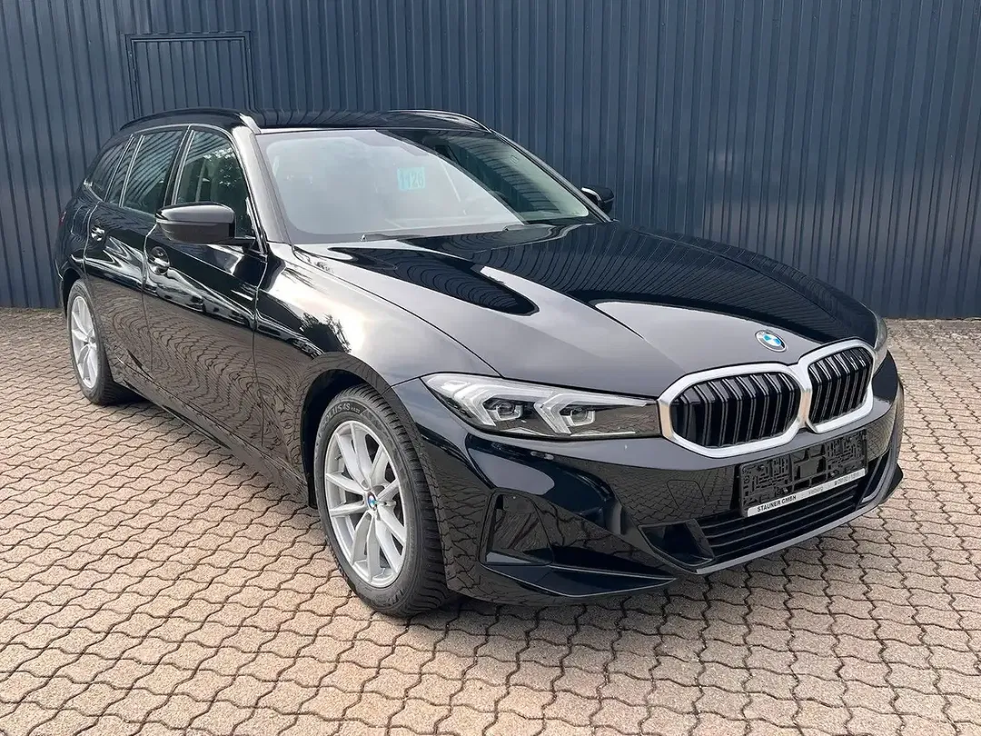 BMW 318 Touring - foto 2