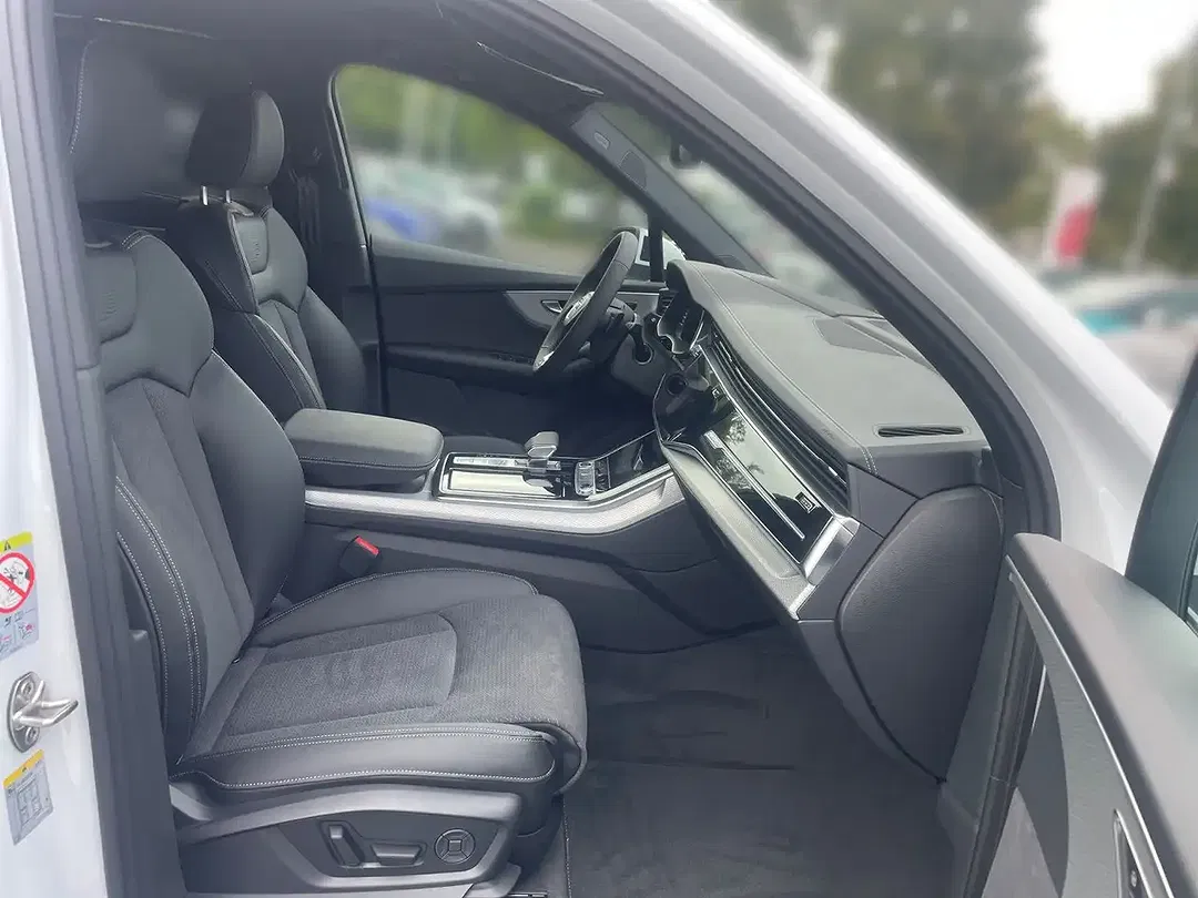 Audi Q7 TDI quattro S line - Thumbnail 9