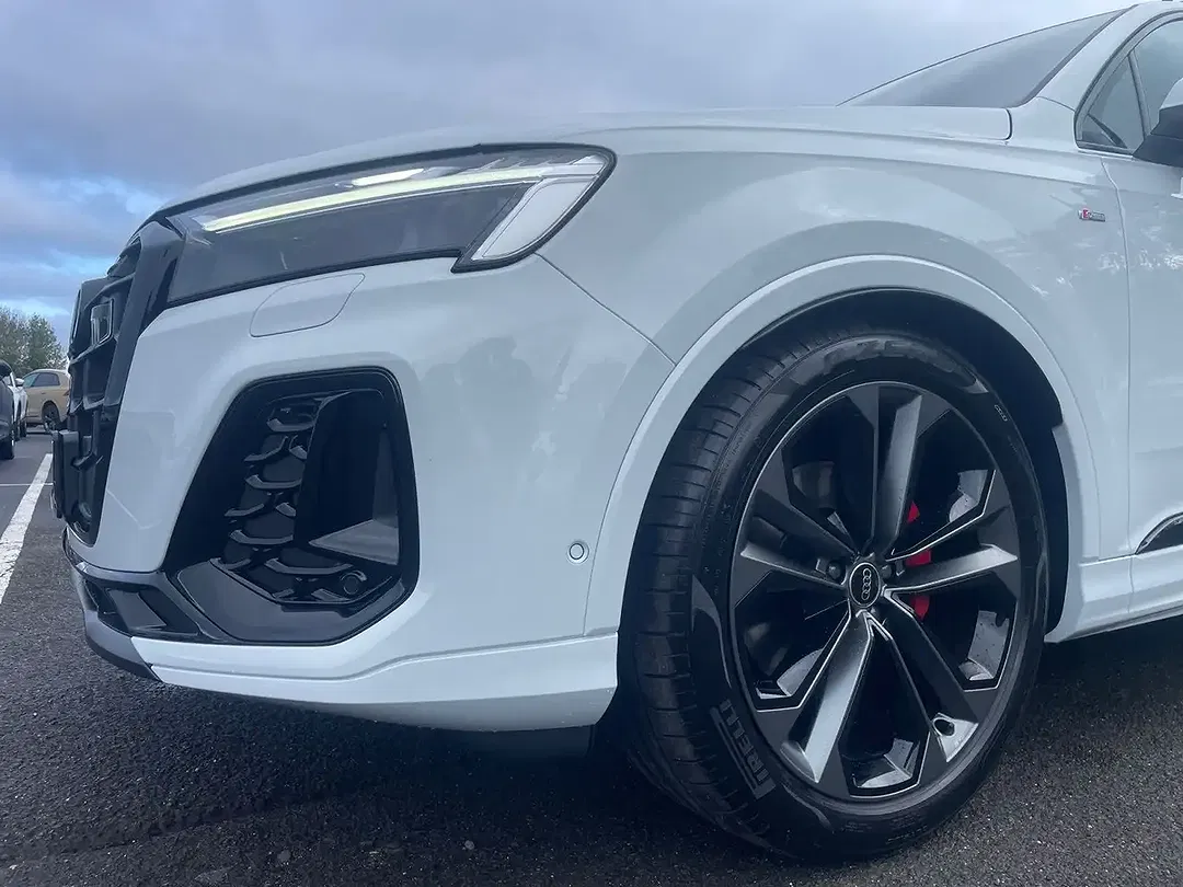 Audi Q7 TDI quattro S line - Thumbnail 6