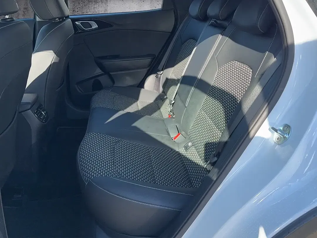 Kia XCeed 1.0 T-GDI Vision - Thumbnail 11