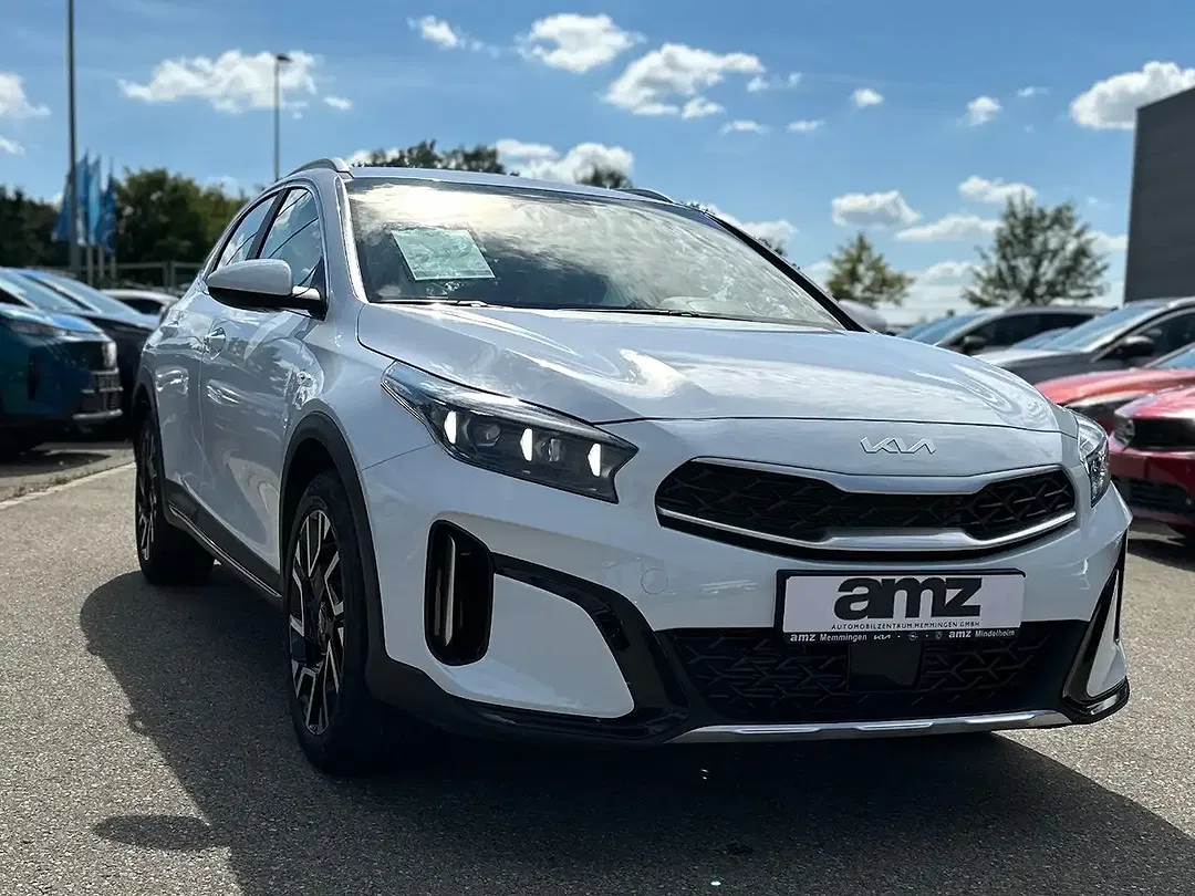 Kia XCeed 1.0 T-GDI Vision - foto 2