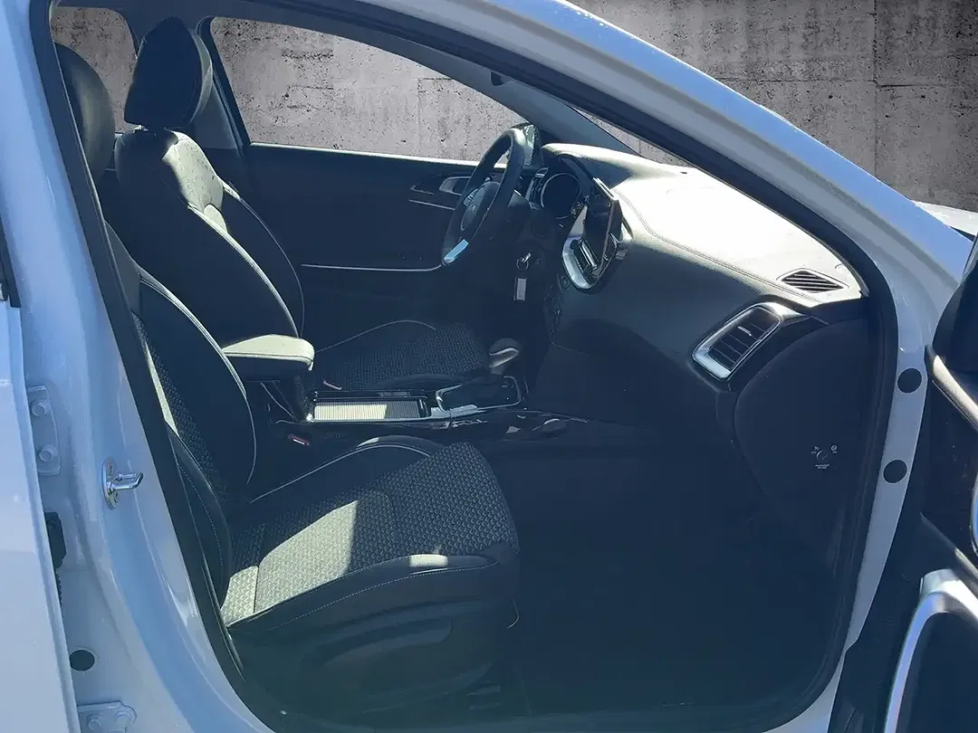 Kia XCeed 1.0 T-GDI Vision - Thumbnail 8
