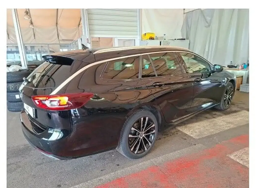 Opel Insignia - Thumbnail 4