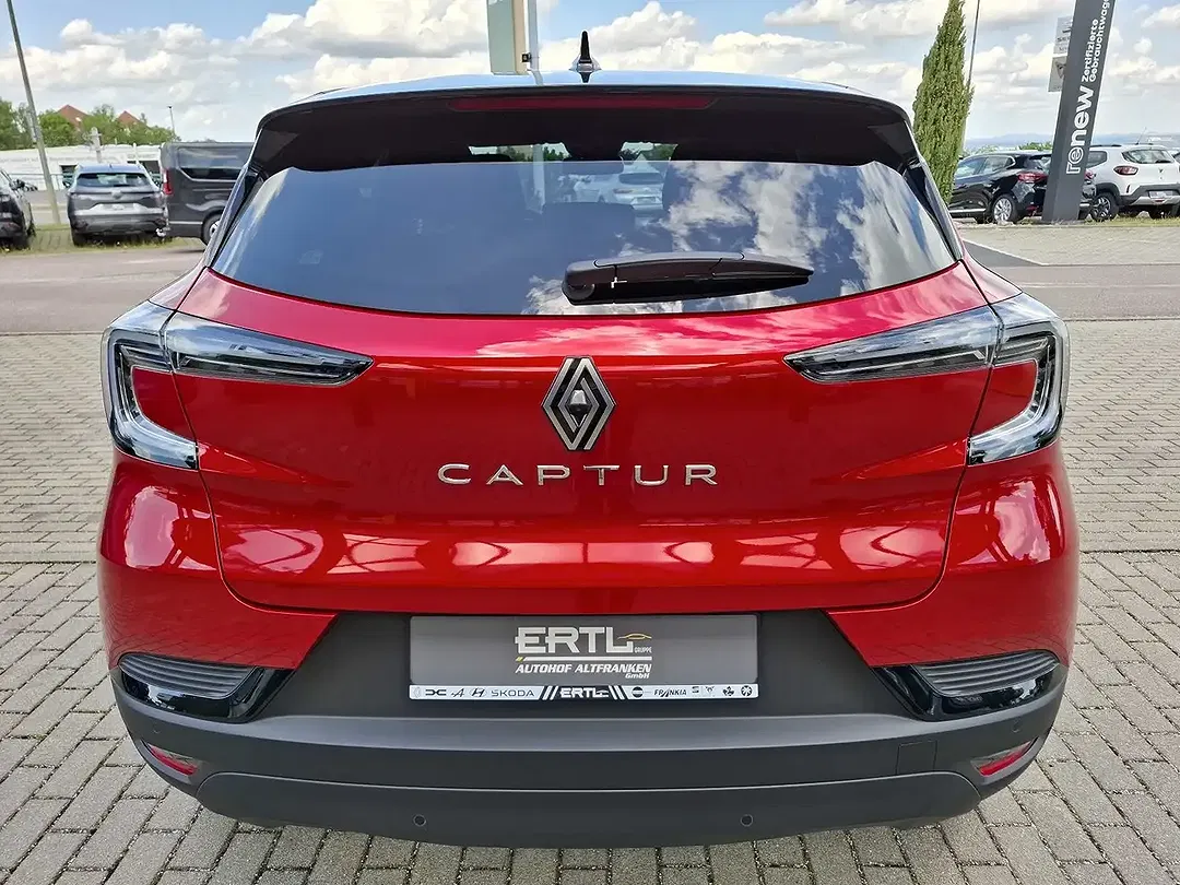 Renault Captur MHEV Techno - Thumbnail 8