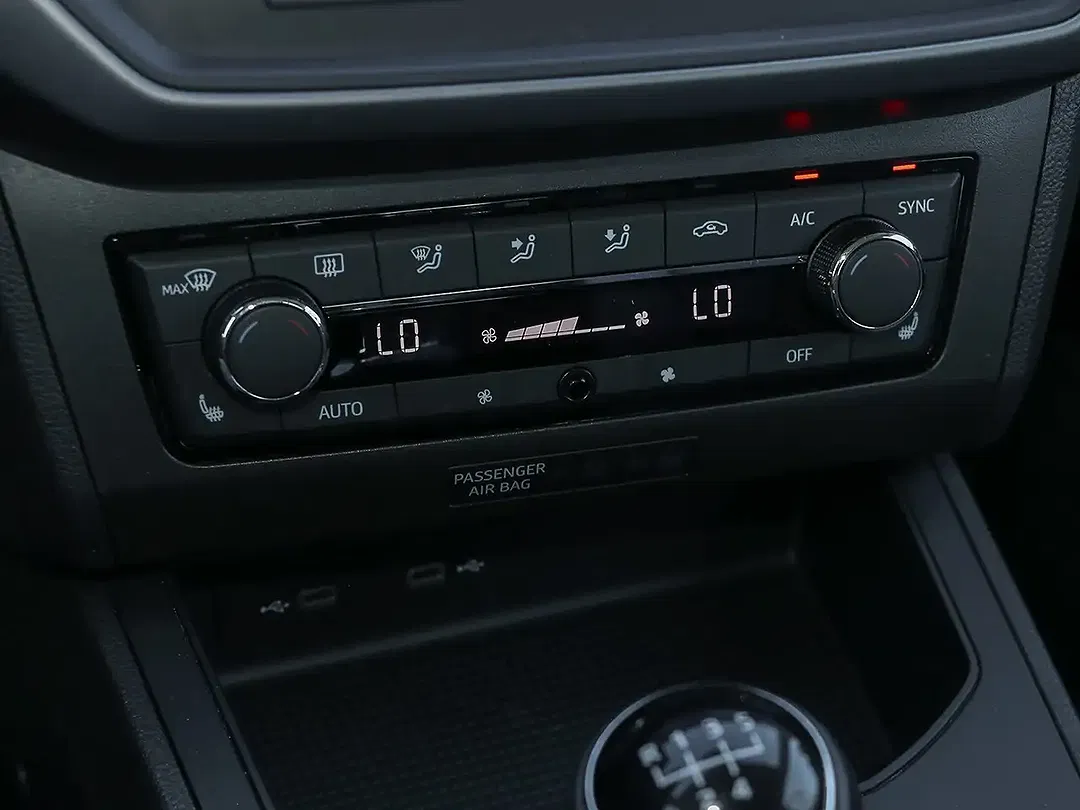 SEAT Ibiza 1.0 TSI Style - Thumbnail 13