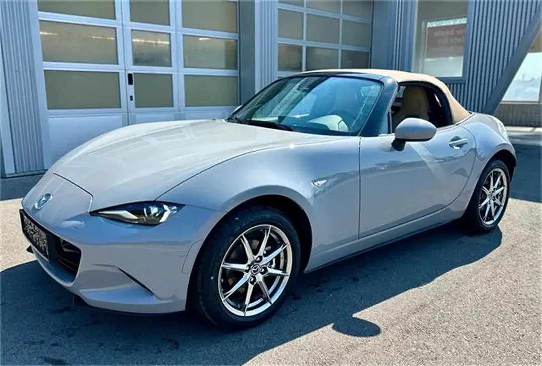 Mazda MX-5 SKYACTIV-G ST Kazari - foto 1